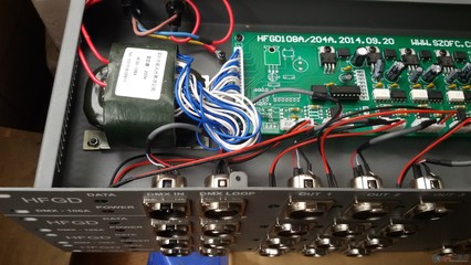 构建专业灯光系统的心脏 8路512DMX信号放大器深度解析